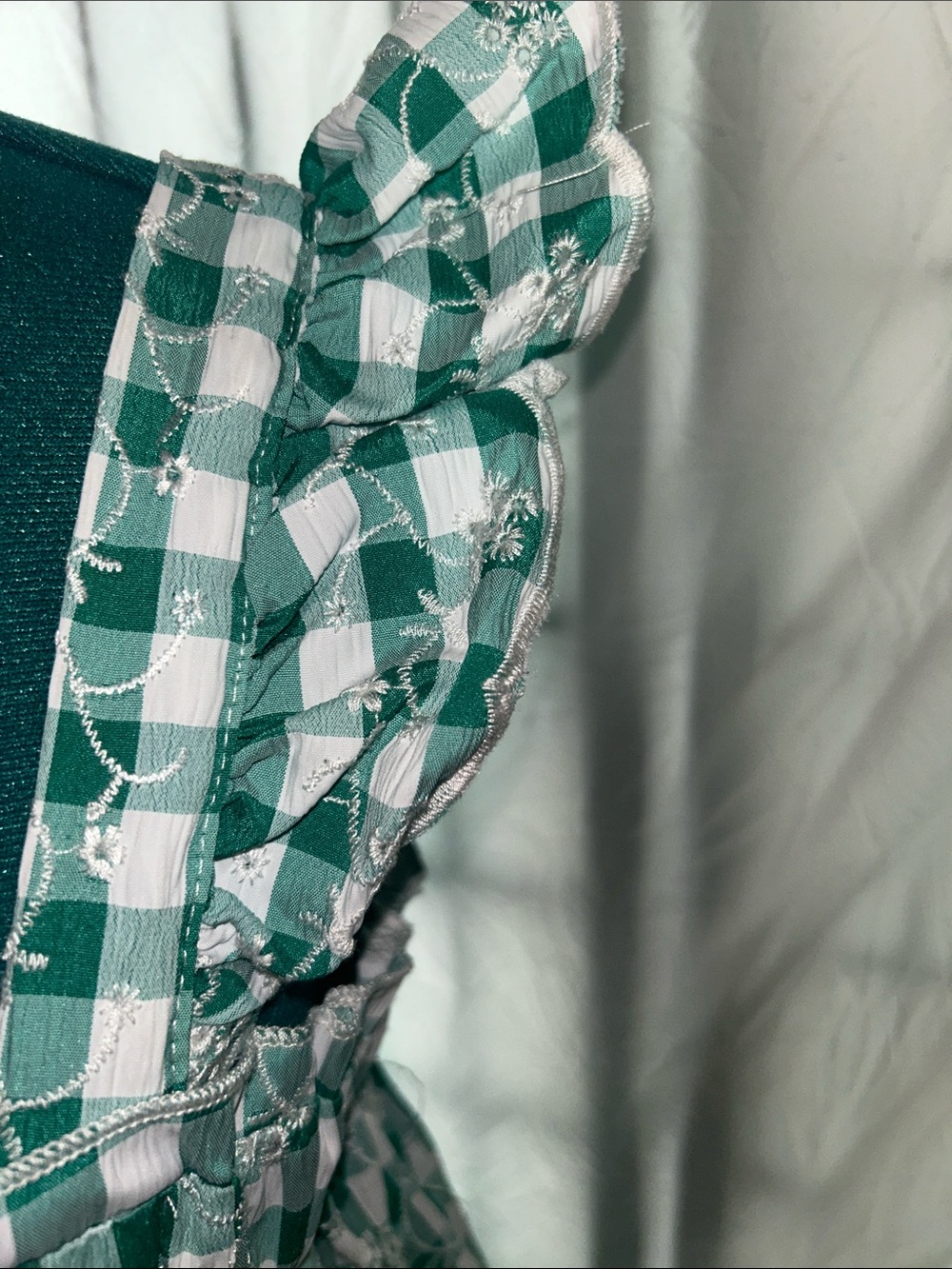 miami Green and White Gingham Tie-Front Sundress never worn. Size large - Picture 4 of 11